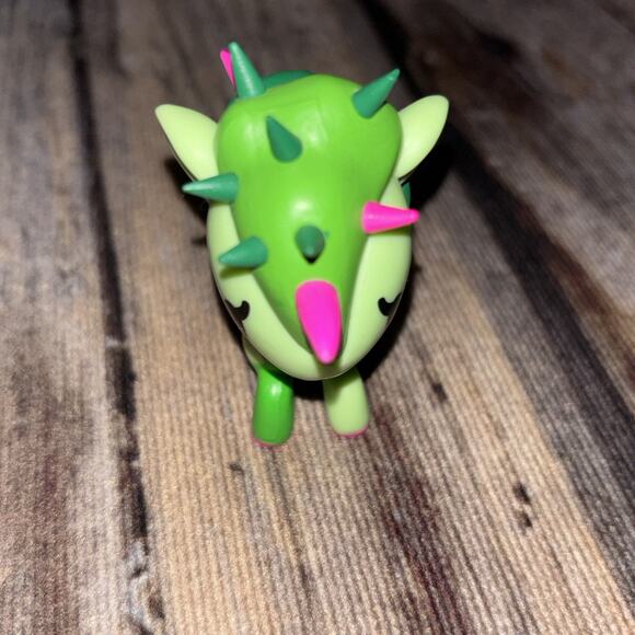 Tokidoki Unicorno Series 4 Vinyl Mini Figure Yuma Green Pink Cactus 3" - Picture 2 of 5
